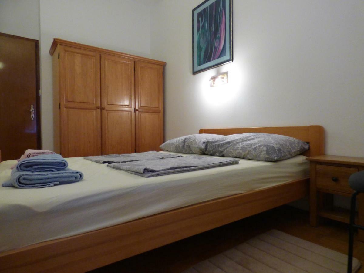 Hedra Apartment Замбратия Екстериор снимка