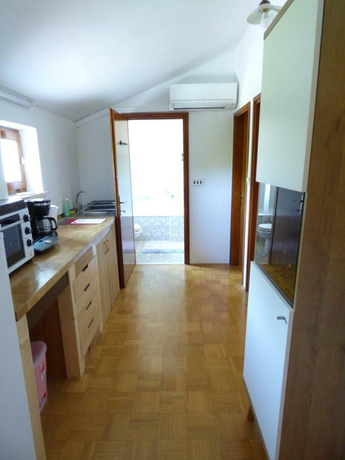 Hedra Apartment Замбратия Екстериор снимка
